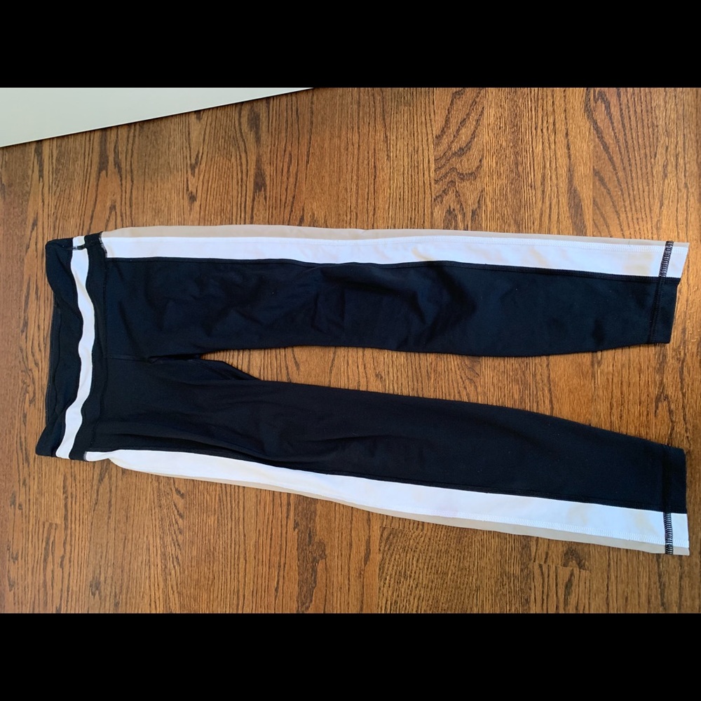 Gap two striped leggings